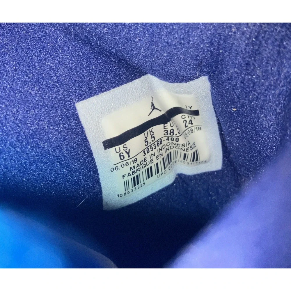 Air Jordan 8‎ Retro Snowflake GS Shoe Size 6Y Blue 305368-400 Preowned